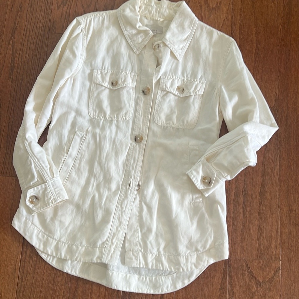 Loft light weight jacket (Shacket) size XXS, excellent condition